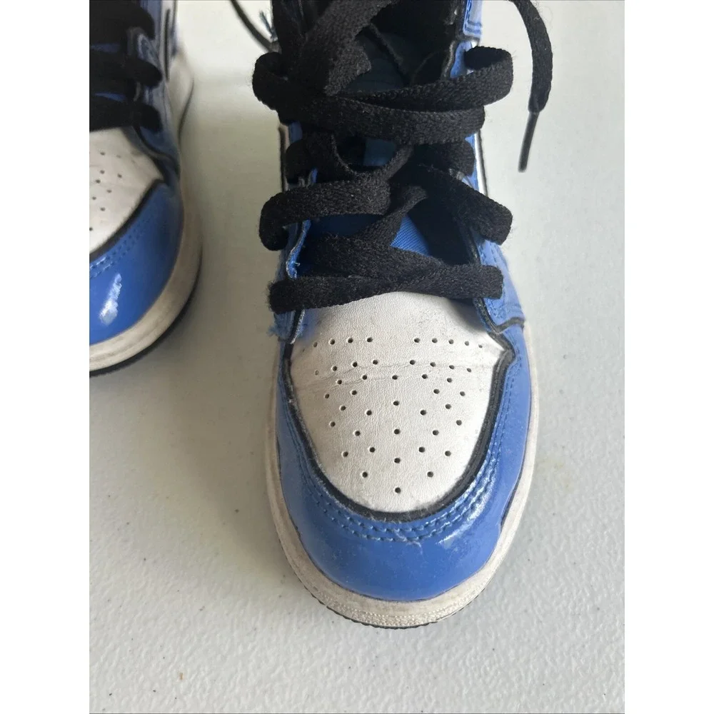 Jordans Signal Blue Size 2Y Blue Black White